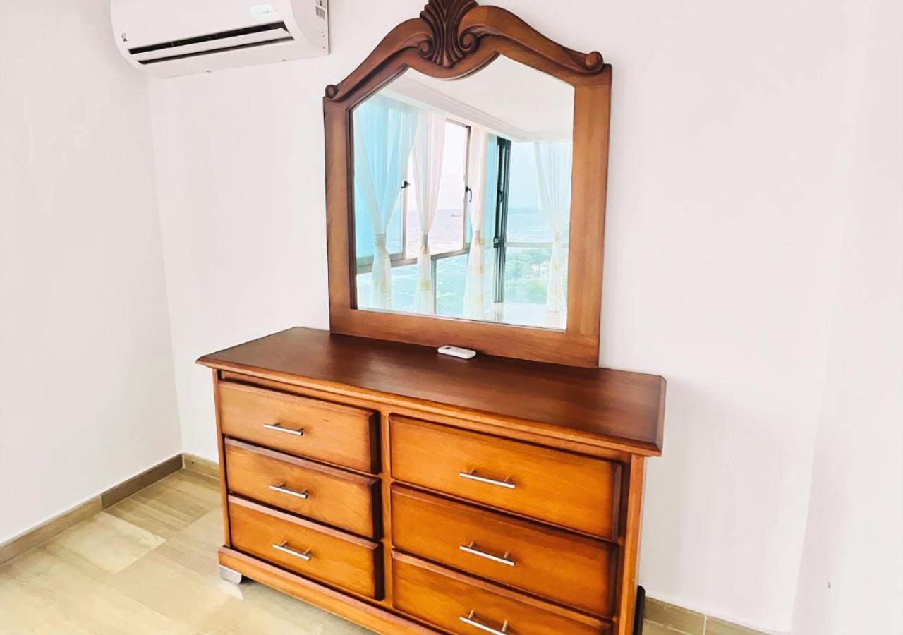 Exclusive 3 Bdr, Gym & Pool, Seaview, Luxury Tower Apartment Santo Domingo Luaran gambar