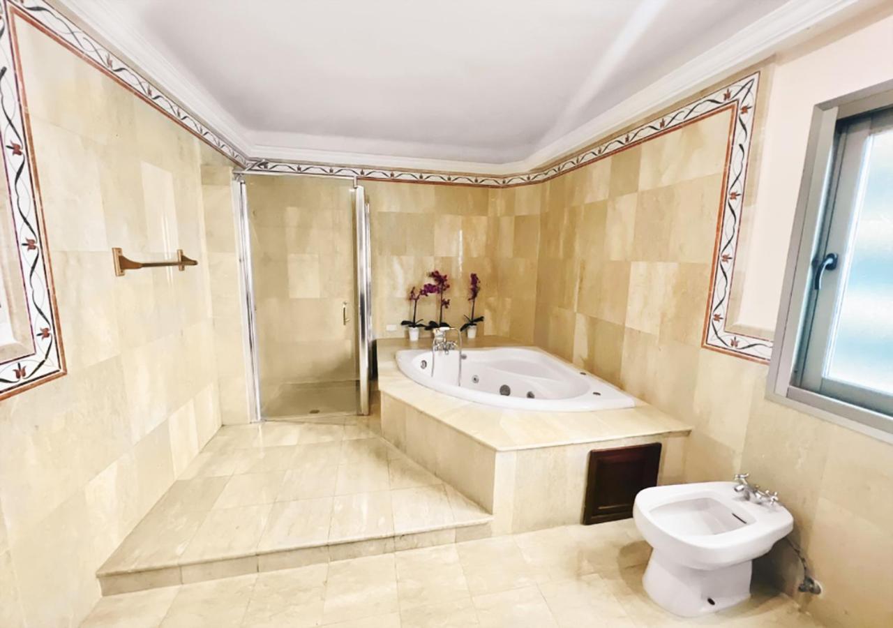 Exclusive 3 Bdr, Gym & Pool, Seaview, Luxury Tower Apartment Santo Domingo Luaran gambar